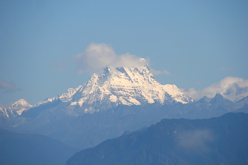 Това е най високата планина в Кралство Бутан – 7570 метра