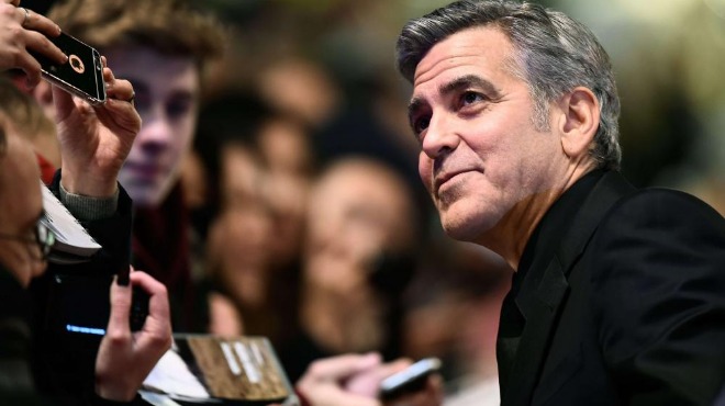 Джордж Клуни се сдоби с нови почитателки миналата седмица когато