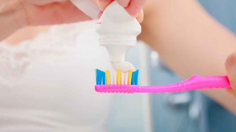 За да са здрави зъбите ви, трябва да ги миете