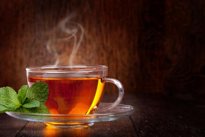 Специалисти препоръчват на любителите на горещ чай да го охлаждат