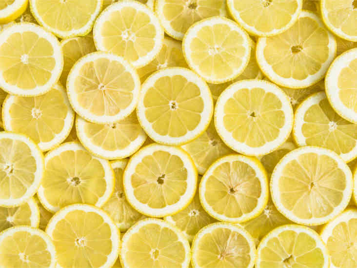 Между другото, познатият на всички лимон е много хубаво нещо,
